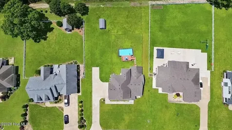 111 Golf Club Drive Elizabeth City NC 27909