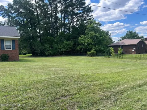 307 N Railroad Street Macclesfield NC 27852