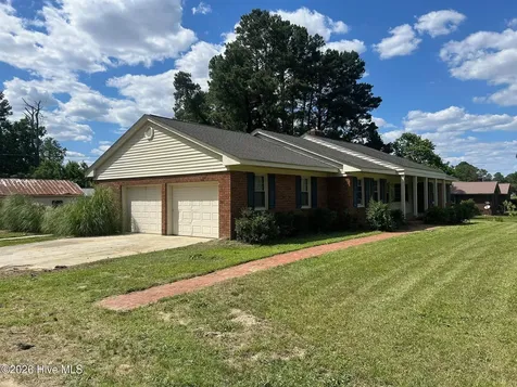 307 N Railroad Street Macclesfield NC 27852
