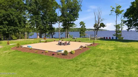 183 Herring Lane Merry Hill NC 27957