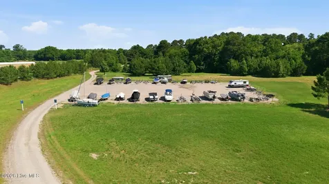 183 Herring Lane Merry Hill NC 27957