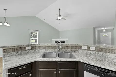 186 Windfield Lane Holly Ridge NC 28445