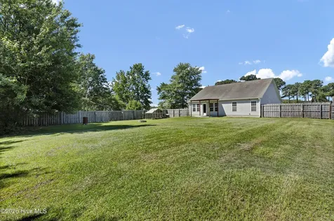 186 Windfield Lane Holly Ridge NC 28445