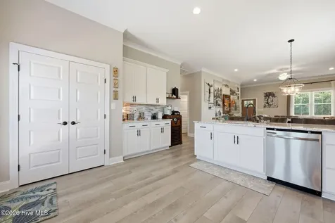 7205 Sound Drive Emerald Isle NC 28594