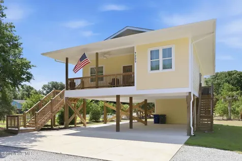 7205 Sound Drive Emerald Isle NC 28594