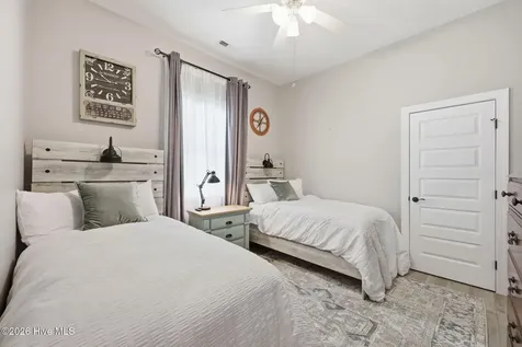 7205 Sound Drive Emerald Isle NC 28594