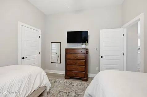 7205 Sound Drive Emerald Isle NC 28594