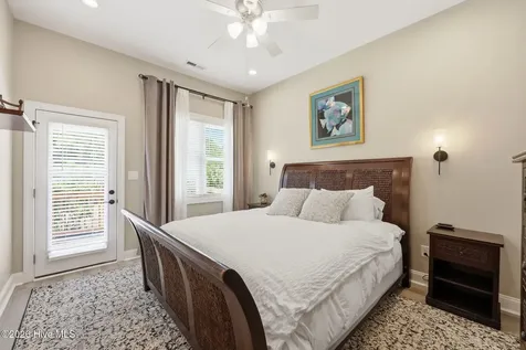7205 Sound Drive Emerald Isle NC 28594