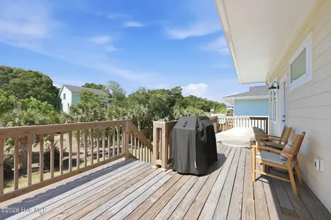 7205 Sound Drive Emerald Isle NC 28594