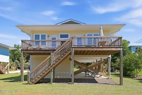 7205 Sound Drive Emerald Isle NC 28594