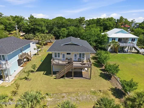 7205 Sound Drive Emerald Isle NC 28594