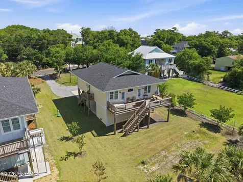 7205 Sound Drive Emerald Isle NC 28594