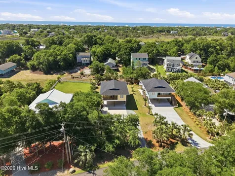 7205 Sound Drive Emerald Isle NC 28594
