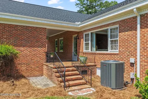 1905 Nc Highway 50 N Benson NC 27504