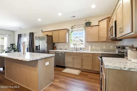 203 Broadleaf Drive Jacksonville NC 28546