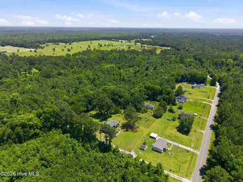 1295 Moore Town Road Rocky Point NC 28457