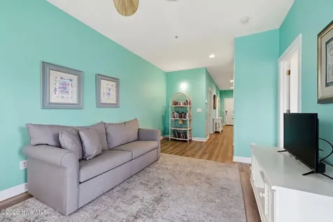 215 Summer Winds Place Surf City NC 28445