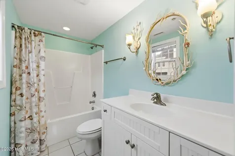 215 Summer Winds Place Surf City NC 28445