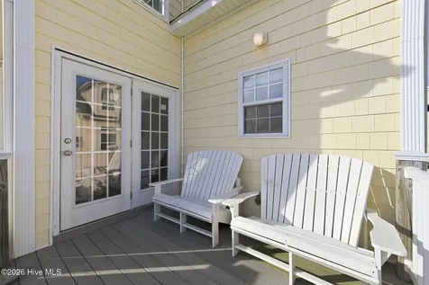 215 Summer Winds Place Surf City NC 28445