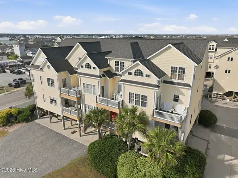 215 Summer Winds Place Surf City NC 28445