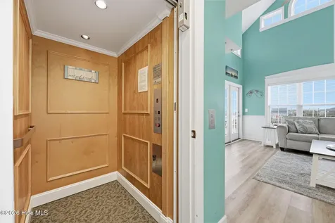 215 Summer Winds Place Surf City NC 28445