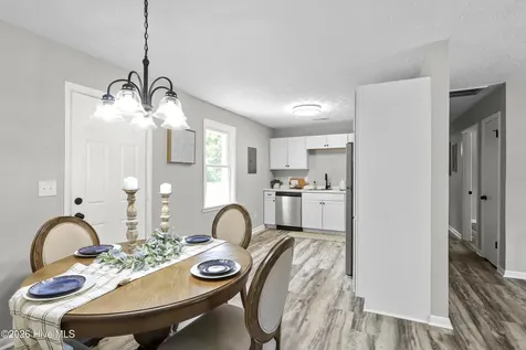 14 Delight Court Jacksonville NC 28546