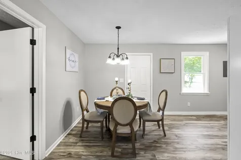 14 Delight Court Jacksonville NC 28546