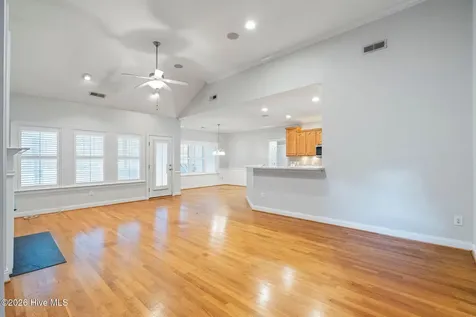 621 Blue Point Drive Wilmington NC 28411