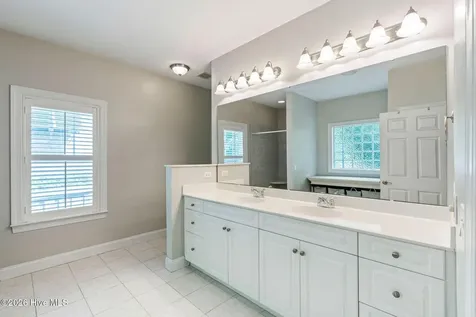 621 Blue Point Drive Wilmington NC 28411