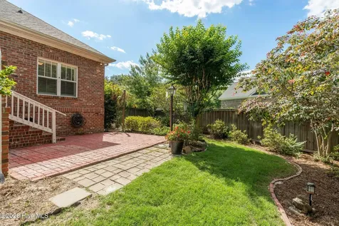 621 Blue Point Drive Wilmington NC 28411