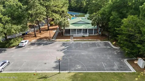 621 Blue Point Drive Wilmington NC 28411