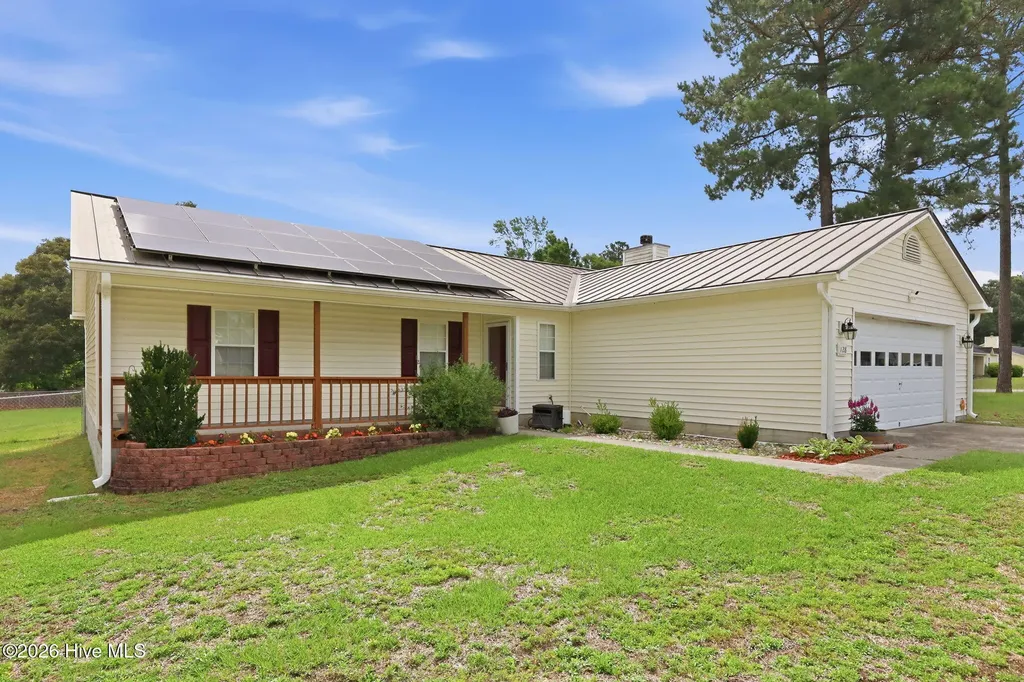 128 Fodder Drive Hubert NC 28539