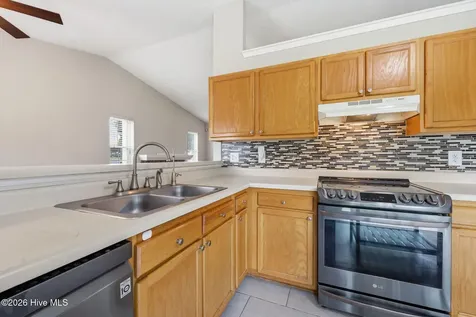 128 Fodder Drive Hubert NC 28539