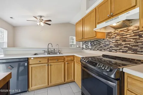 128 Fodder Drive Hubert NC 28539