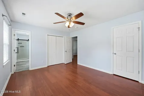 128 Fodder Drive Hubert NC 28539