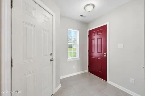 128 Fodder Drive Hubert NC 28539