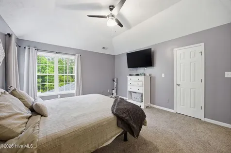 205 Middle Ridge Drive Hubert NC 28539