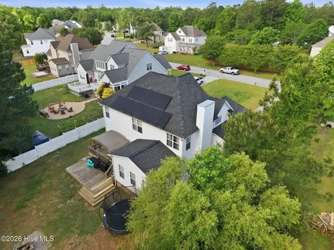 205 Middle Ridge Drive Hubert NC 28539