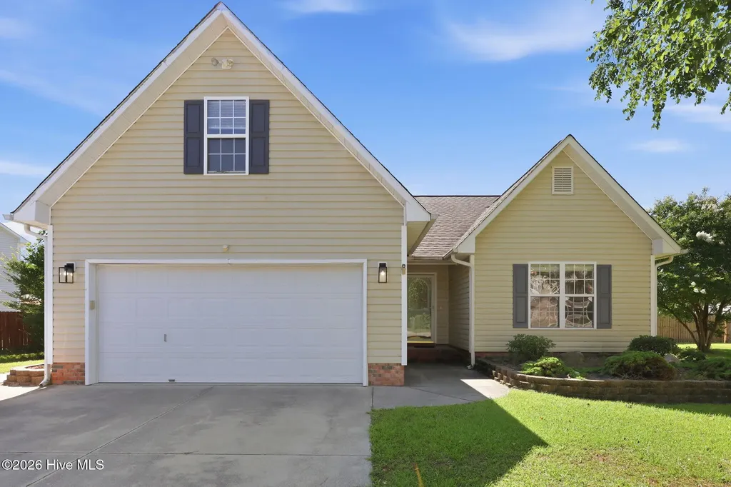 225 Yearling Loop Jacksonville NC 28540