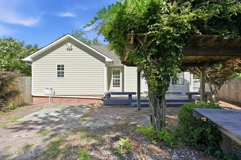225 Yearling Loop Jacksonville NC 28540