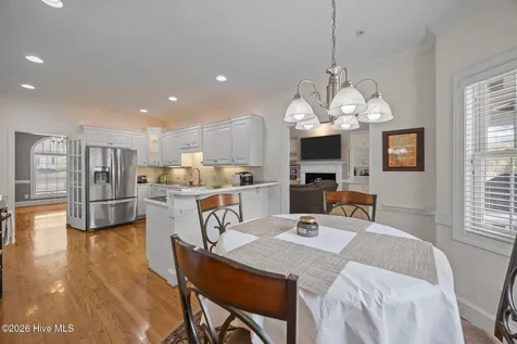 2094 Autumn Drive Kinston NC 28501