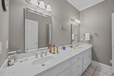 2094 Autumn Drive Kinston NC 28501