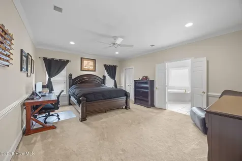 2094 Autumn Drive Kinston NC 28501