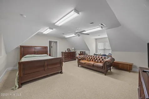 2094 Autumn Drive Kinston NC 28501
