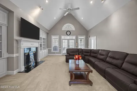 2094 Autumn Drive Kinston NC 28501