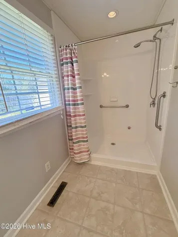 2320 Dogwood Lane Kinston NC 28504