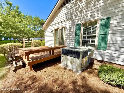 2320 Dogwood Lane Kinston NC 28504