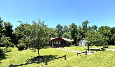2864 Wilmington Highway Jacksonville NC 28540