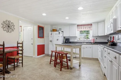 2379 Mill Creek Road Newport NC 28570