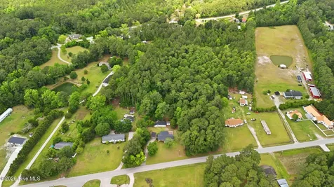 2379 Mill Creek Road Newport NC 28570